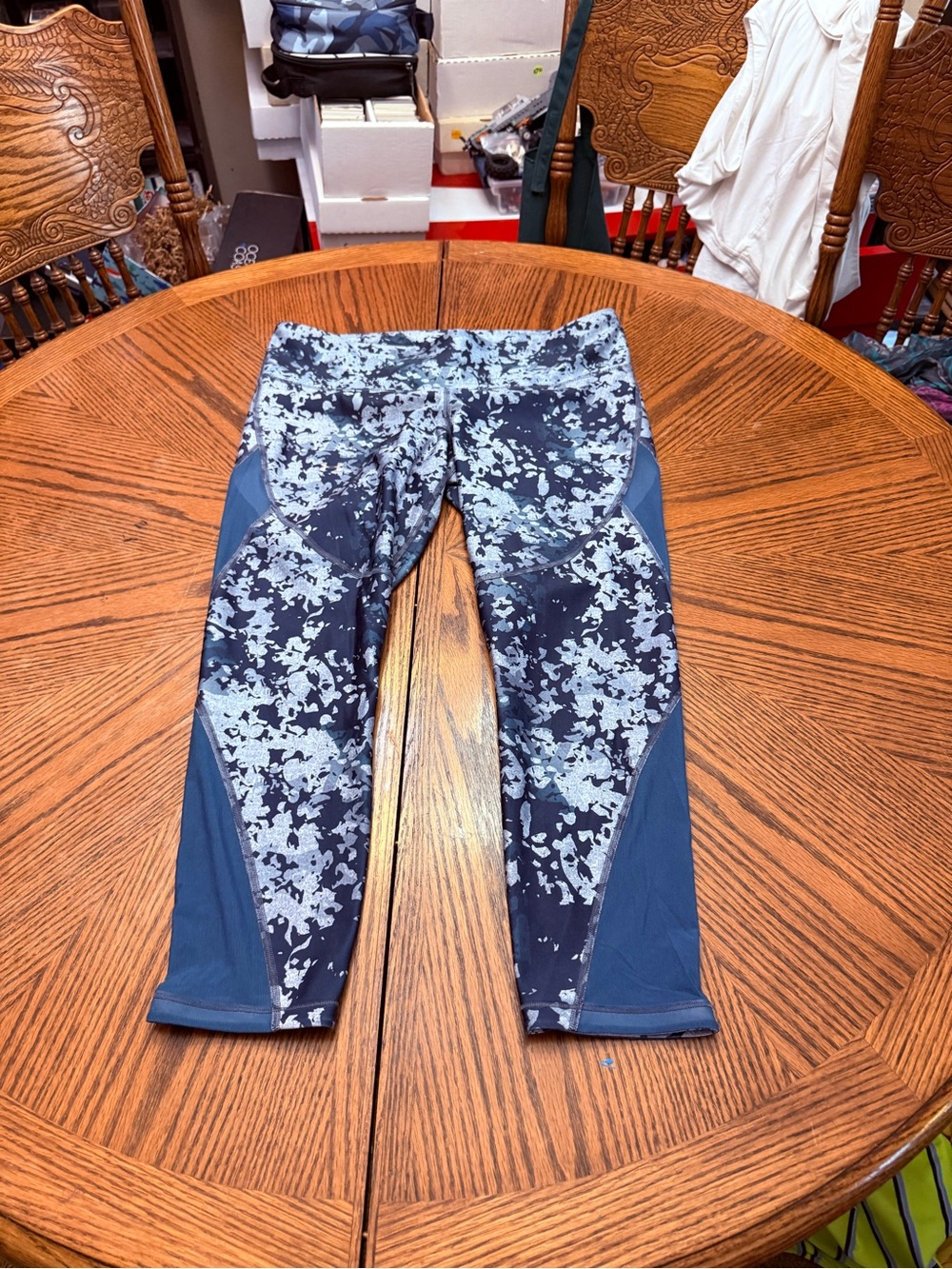 Under Armour Navy and Light Gray Patterned Leggings